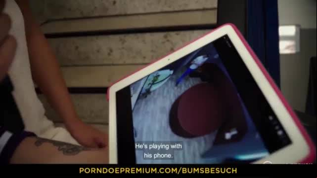 Bums besuch - hot german porn star lilli vanilli blows & fucks amateur guy in hotel room
