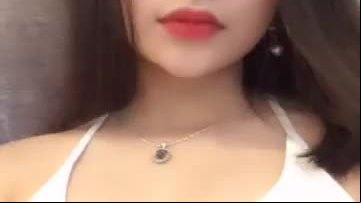 Bigo live gái xinh khoe hàng dáng ä‘áº¹p