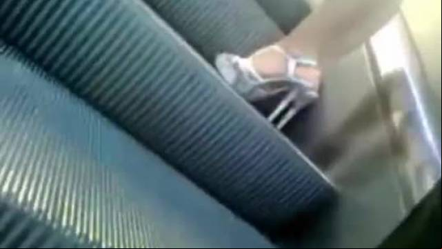 Upskirt camera on unsuspecting women