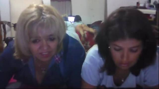 Tia y sobrina 100%real x camara